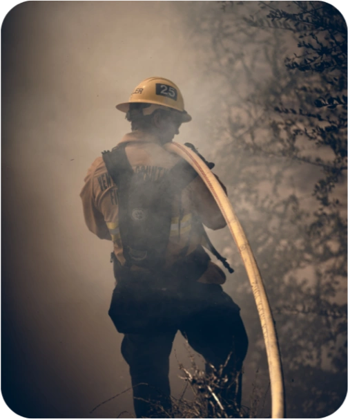 Equipe et opération secours et sauvetage - Satellite Iridium